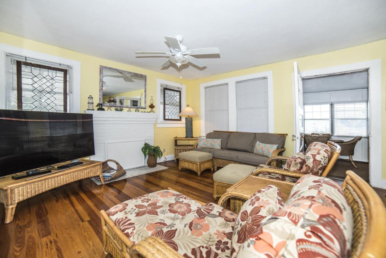 Sun N Fun Beachfront Vacation Rentals Indian Shores Esterno foto