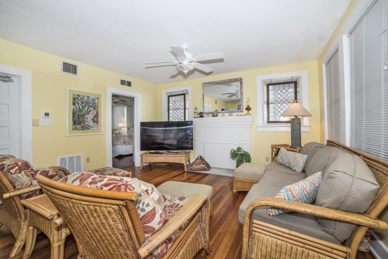 Sun N Fun Beachfront Vacation Rentals Indian Shores Esterno foto